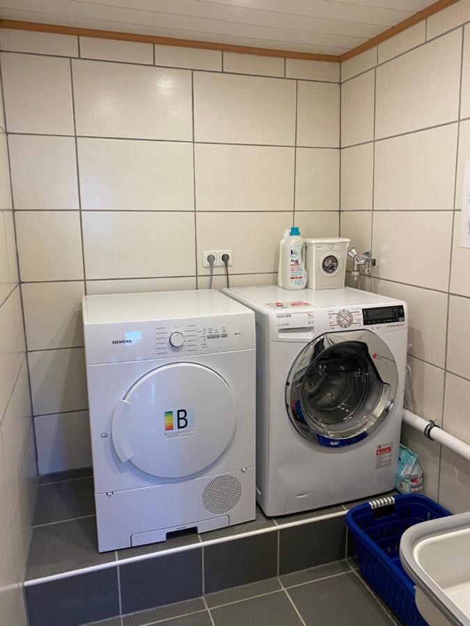 Schoenes Ferienhaus&Monteurzimmer Direkt In Lich, Ruhige&Zentrale Lage Zewnętrze zdjęcie