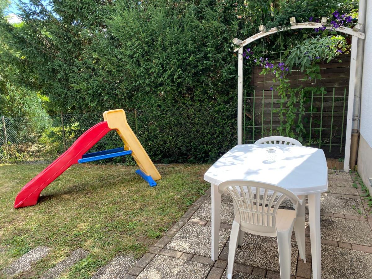 Schoenes Ferienhaus&Monteurzimmer Direkt In Lich, Ruhige&Zentrale Lage Zewnętrze zdjęcie